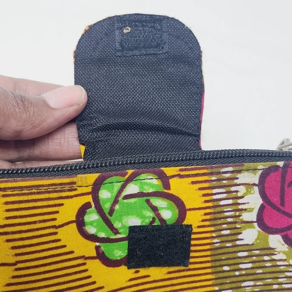 Unbranded | Women's Colorful Ankara Patterned Clutch Wristlet Or Keychain (OS)